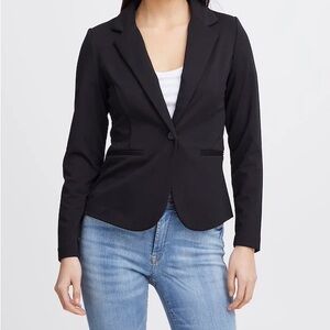 ICHI Black Women’s Ihkate Blazer Jacket